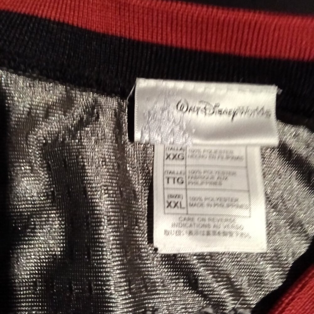 Pirates of the Caribbean jersey - Picture 4 of 6